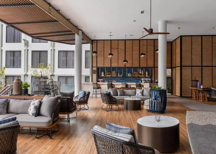 هتل فور پوینتس بای شرایتون پوکت